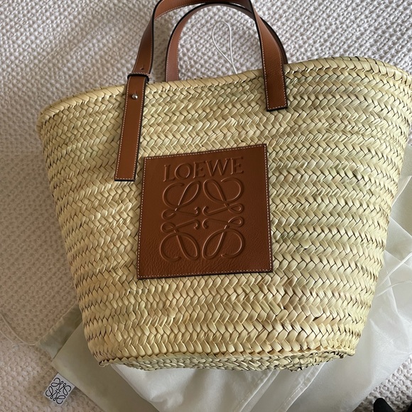 NEW Loewe Beach Tote Basket Bag Straw Leather - Picture 8 of 11